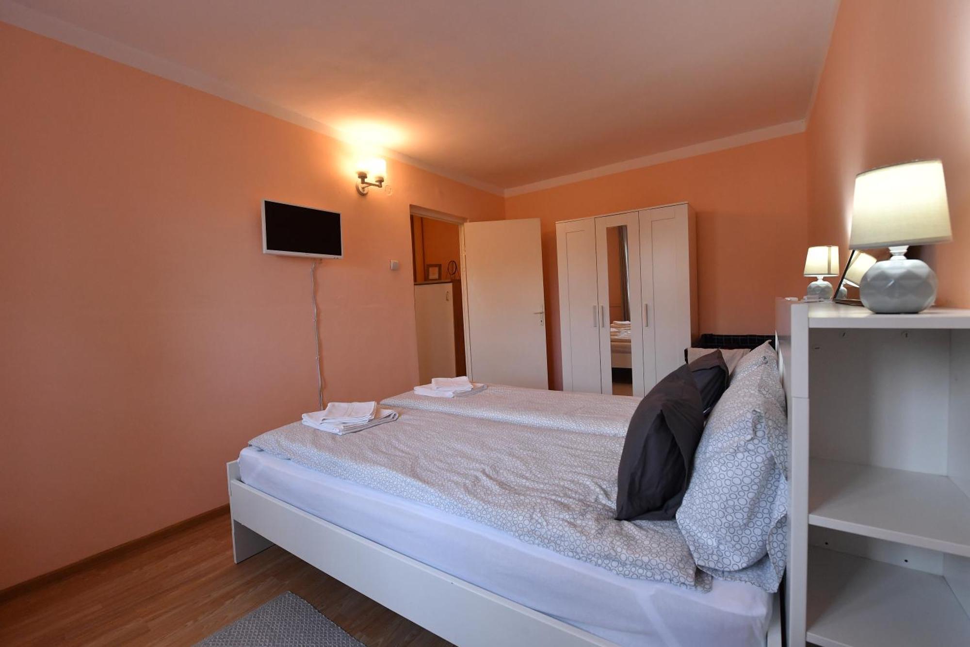Dulcineea Apt- Free Parking-Family Friendly Timisoara Exterior photo
